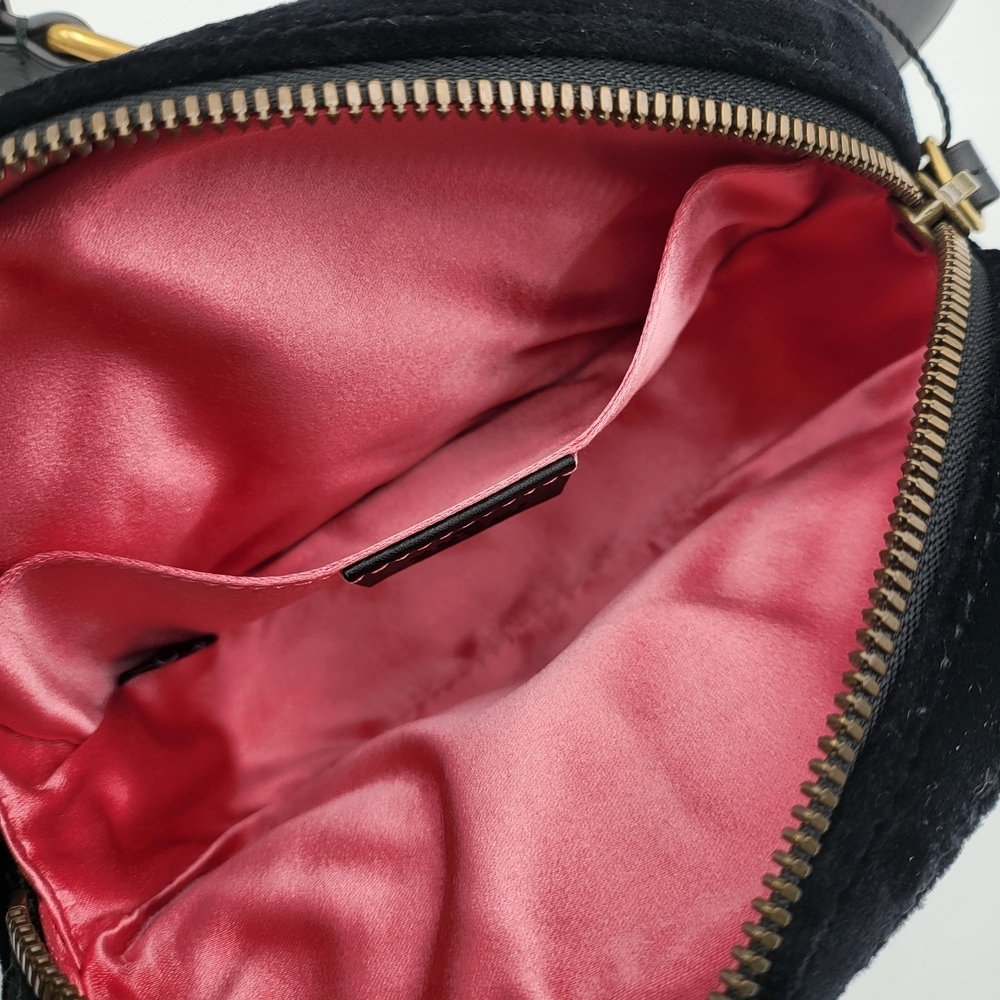 GUCCI GG Marmont Oval velvet handbag/waist bag..Authentic w/COA... - Picture 10 of 16